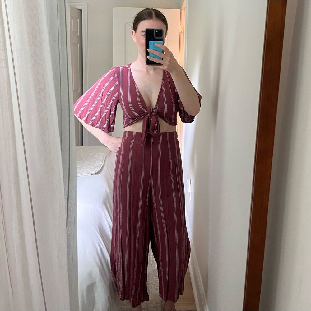 AE Two-Piece Matching Set, wide leg pants and tie top, size XS